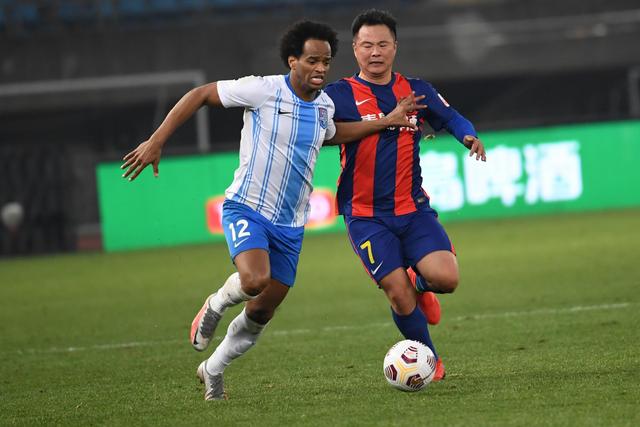 希尔德24分76人终结骑士9连胜 黄蜂力克步行者